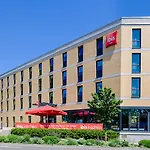 Ibis 3*