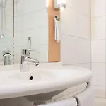 Ibis 3*