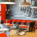 酒店 康斯坦茨宜必思酒店 3*