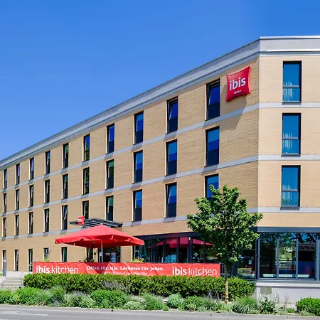 Ibis 3*