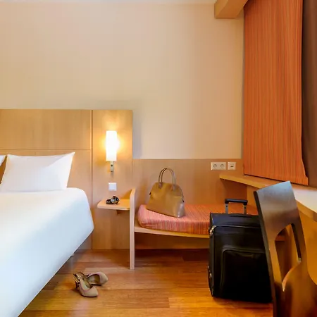 イビス 3* コンスタンツ