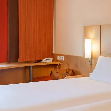 Hotel Ibis 3*