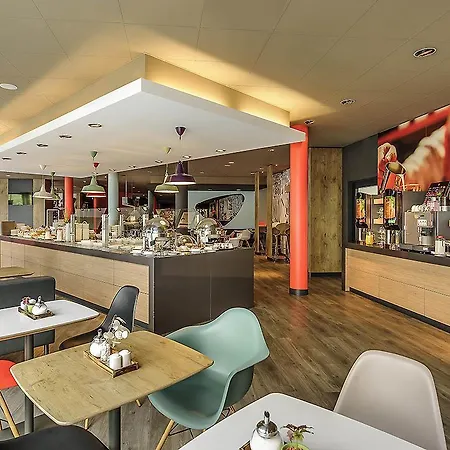 Ibis 3*