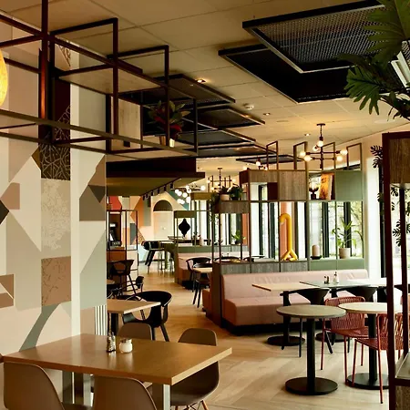 康斯坦茨宜必思酒店 酒店