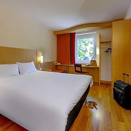 Hotel Ibis 3*