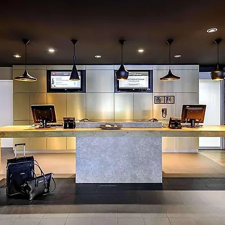 Ibis Hotel 3*