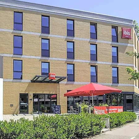 Ibis Hotel