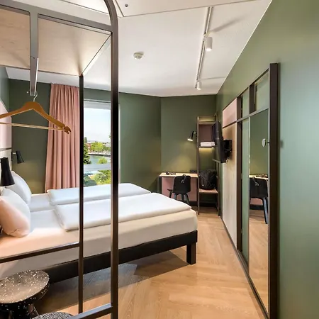 Ibis Hotel