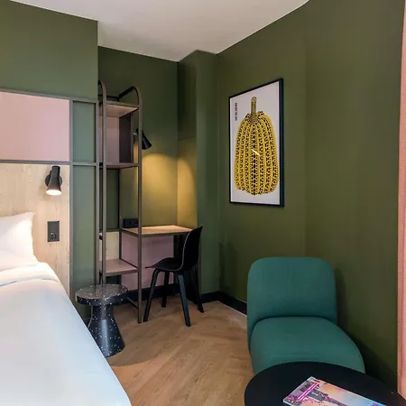 Ibis 3*