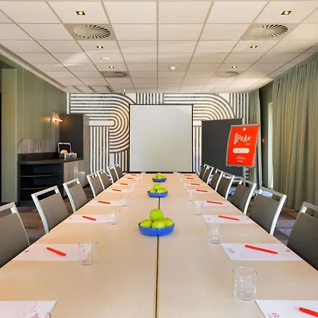 Hotel Ibis 3*