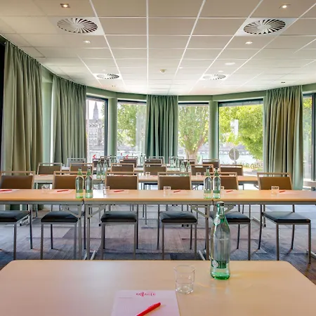 Ibis 3*