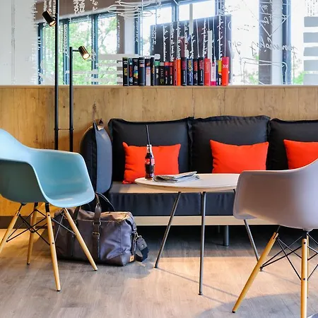 ホテル イビス 3*