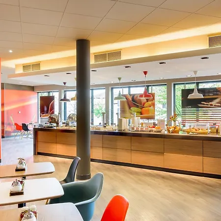 イビス コンスタンツ