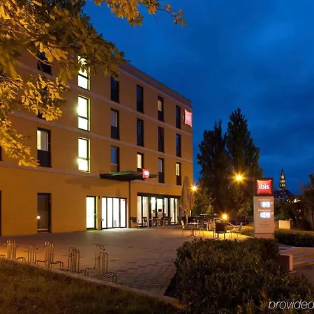 Ibis 3*