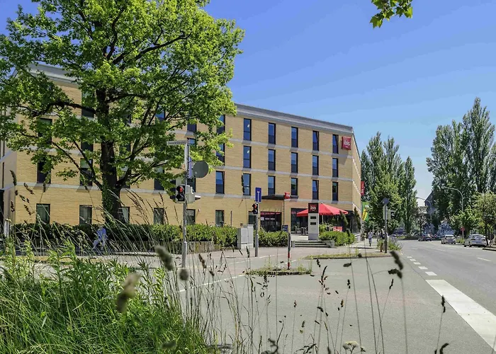Ibis Hotel